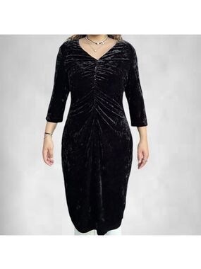 Vintage Julian Taylor Crushed Purple Velvet 90s Y2K Dark Romantic Midi Dress